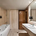 Exe Astur Plaza 3*
