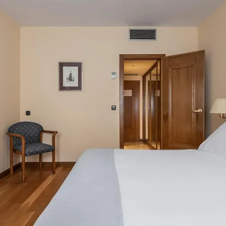 Hotel Exe Astur Plaza