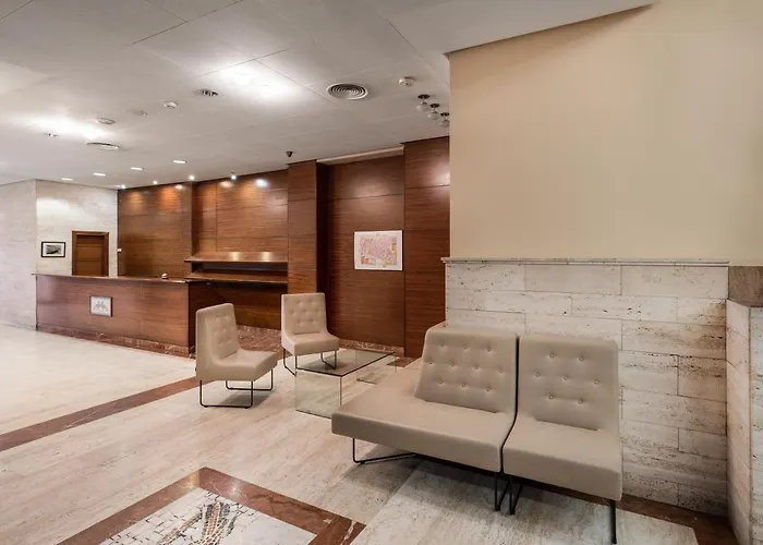 Exe Astur Plaza 酒店 阿斯托加