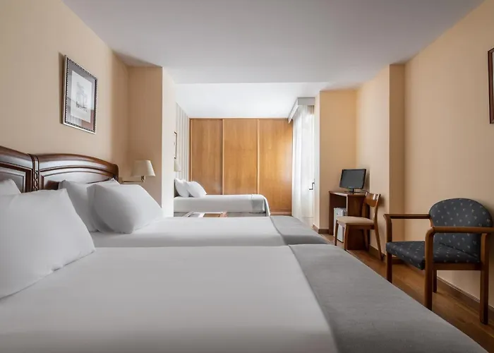 Exe Astur Plaza 阿斯托加